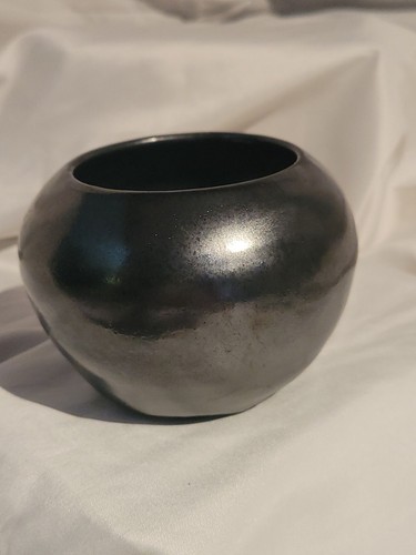 Studio art pottery small - studio,